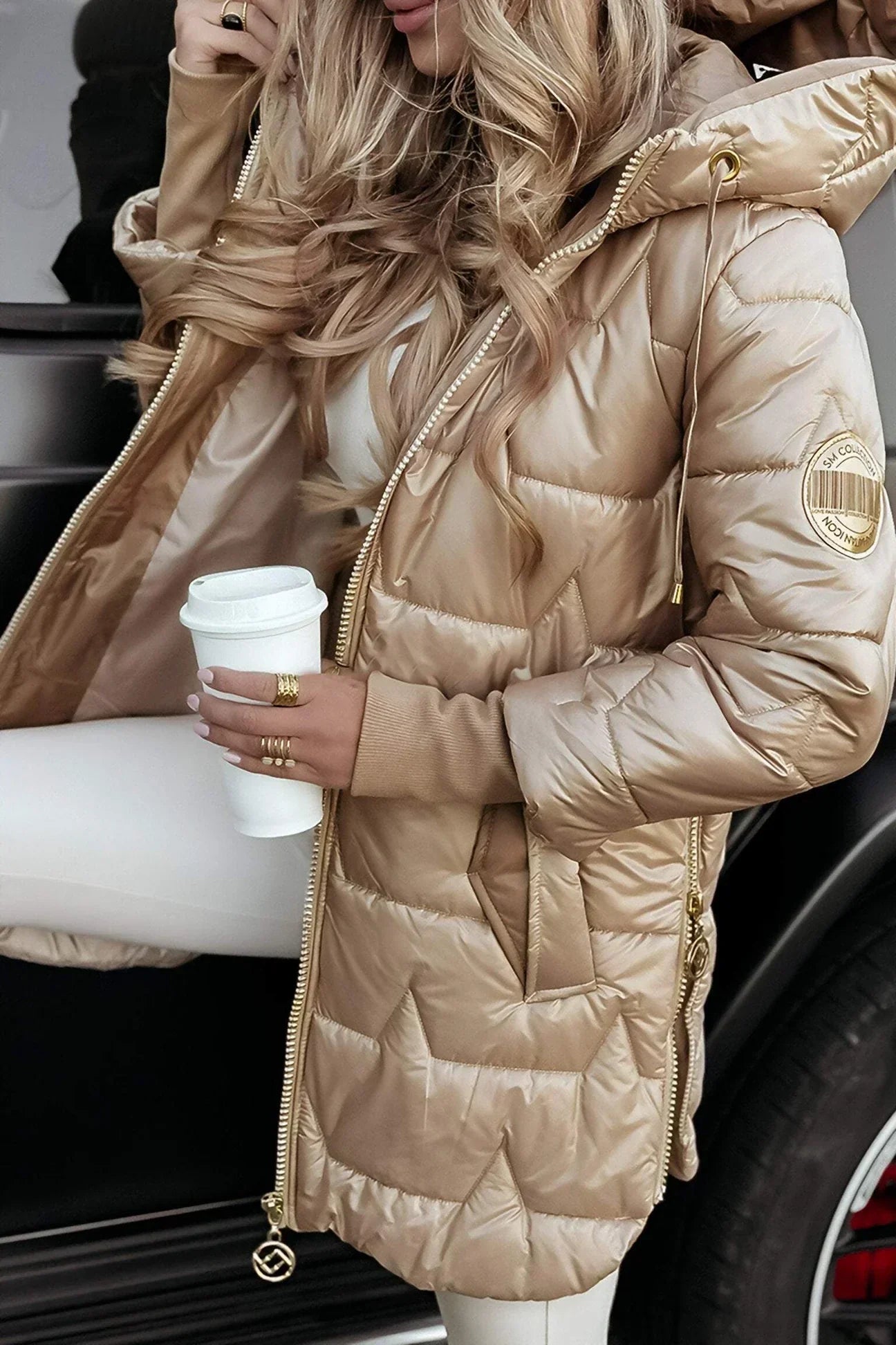 Astrid | Veste d’hiver élégante avec capuche et doublure